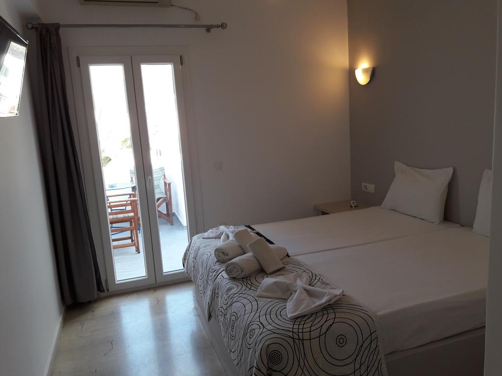 Katefiani Villas Períssa Eksteriør bilde